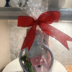 Holiday Gift Set.  Christmas Hanukkah Valentine Teacher