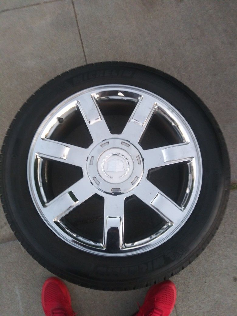 22 Inch Cadillac Escalade Rims Oem With Michelin Tires