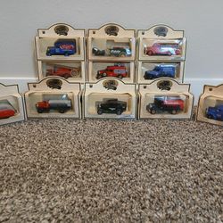 11 Vintage Chevron Standard Oil Die-Cast Models - Lledo England