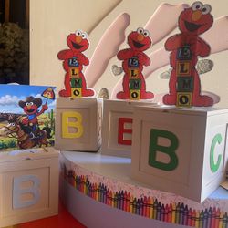  4  Elmo Centerpieces / ABC Woden Centerpieces 