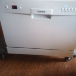 Danby DDW611WLED Portable Dishwasher