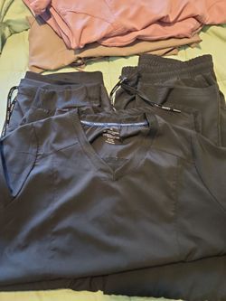 XL scrub sets
