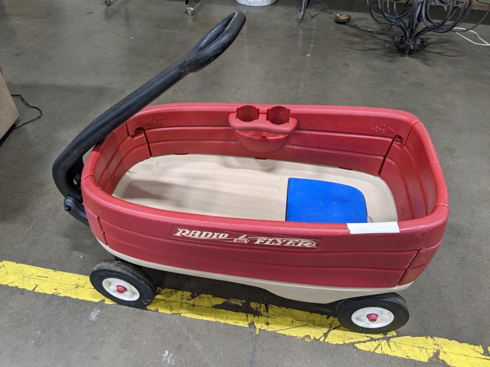 Radio Flyer Wagon 