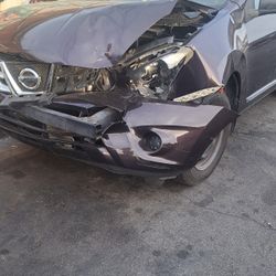 2014 Nissan Rogue For Parts