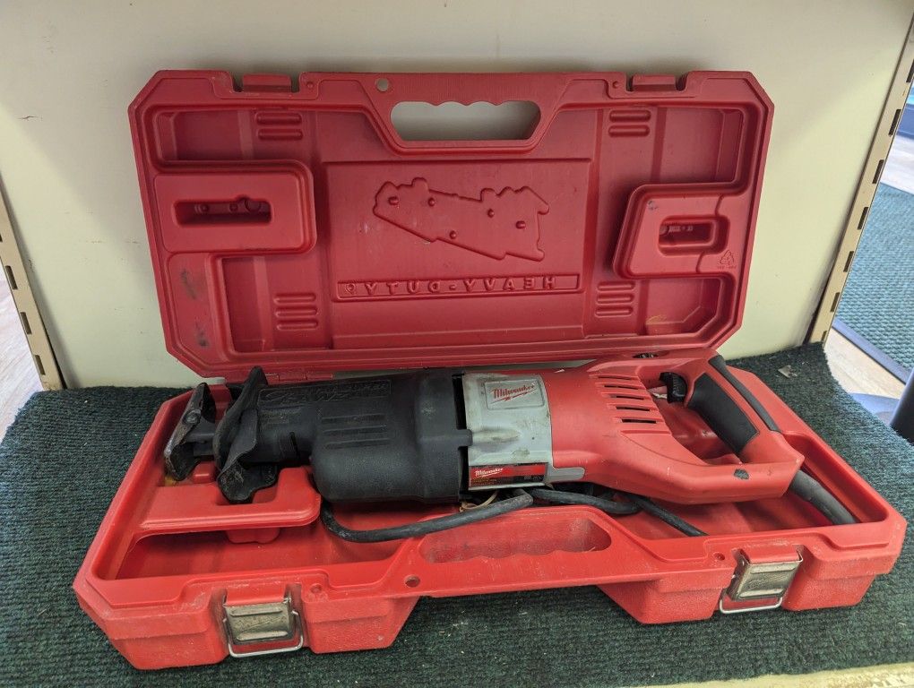 Milwaukee 6538-21 15 Amp Super Sawzall Reciprocating Saw