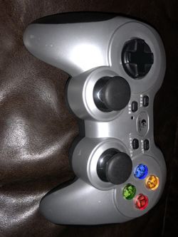 Logitech Gamepad F710 controller