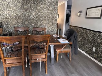 Beautiful Heavy Raw Wood Dining Table And Chairs