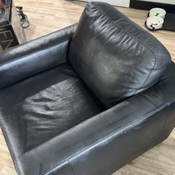 Lounge Chair