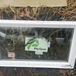 Ply Gem Custom Fixed Picture Window 41 1/2 X 23 1/2