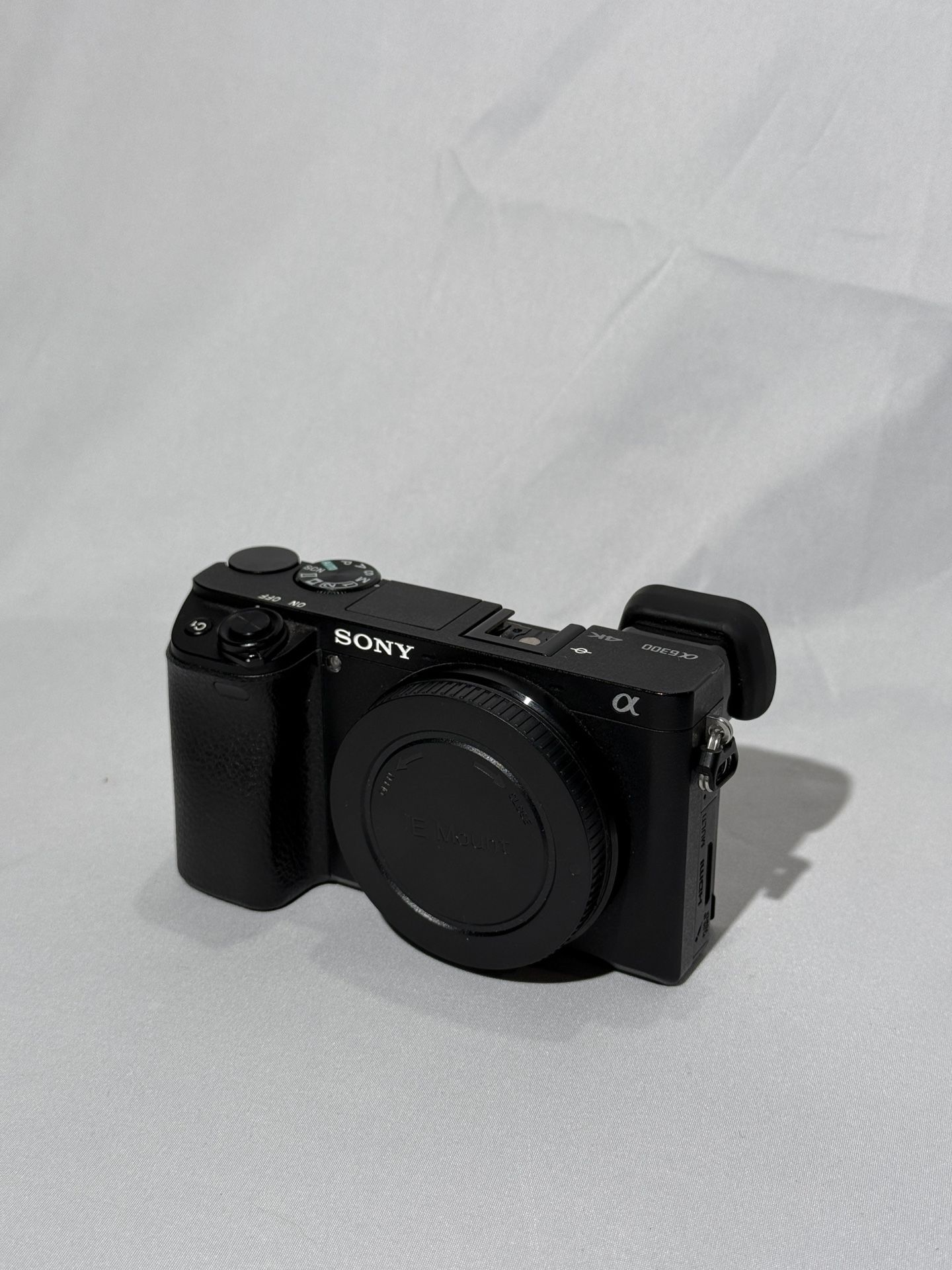 Sony A6300 With Batteries
