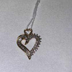 10k Diamond Heart Pendant