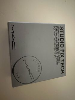 STUDIO FIX TECH CREAM-TO-POWDER FOUNDATION