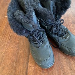Snow Boots