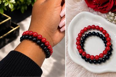 Red and Black Beaded Stretch Bracelet Set