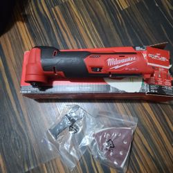 Milwaukee M12 Fuel Multitool Tool Only 