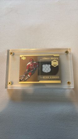 2000 Upper Deck A Piece of History 500 Goal Club Mike Gartner Card