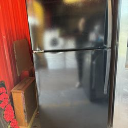 Beautiful Black Refrigerator 