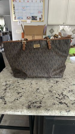 Michael Kors Jet Set Travel Extra L Tote