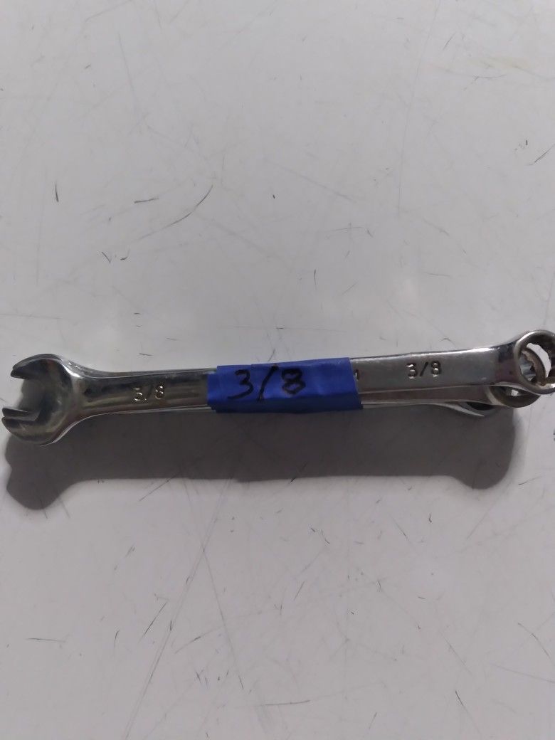 llave Side 3/8 EACH