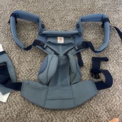 Ergobaby