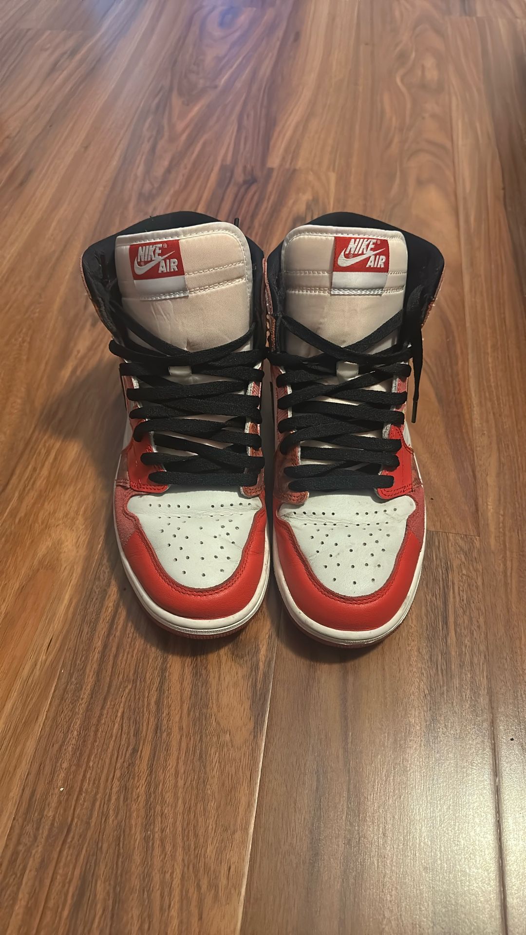  Jordan 1 Retro High OG Spider-Man Across the Spider-Verse – Size 9 (Used)