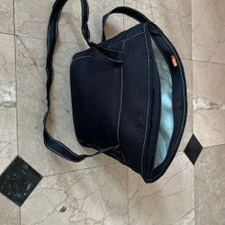 Insulated cooler bag