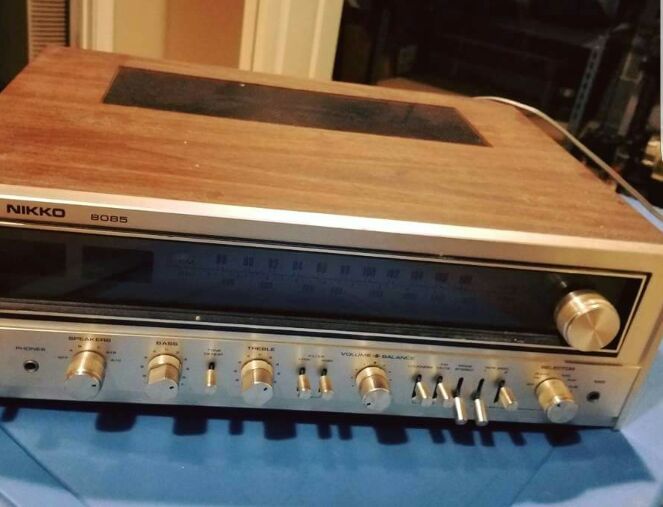 Nikko 8085 Stereo receiver