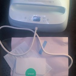 Cricut 