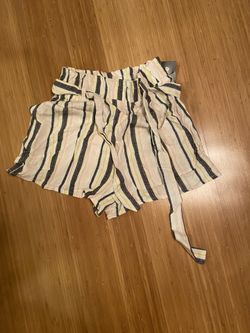 Girls paper bag striped shorts