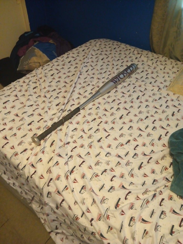 Wicked Baseball/ Softball Bat $20.