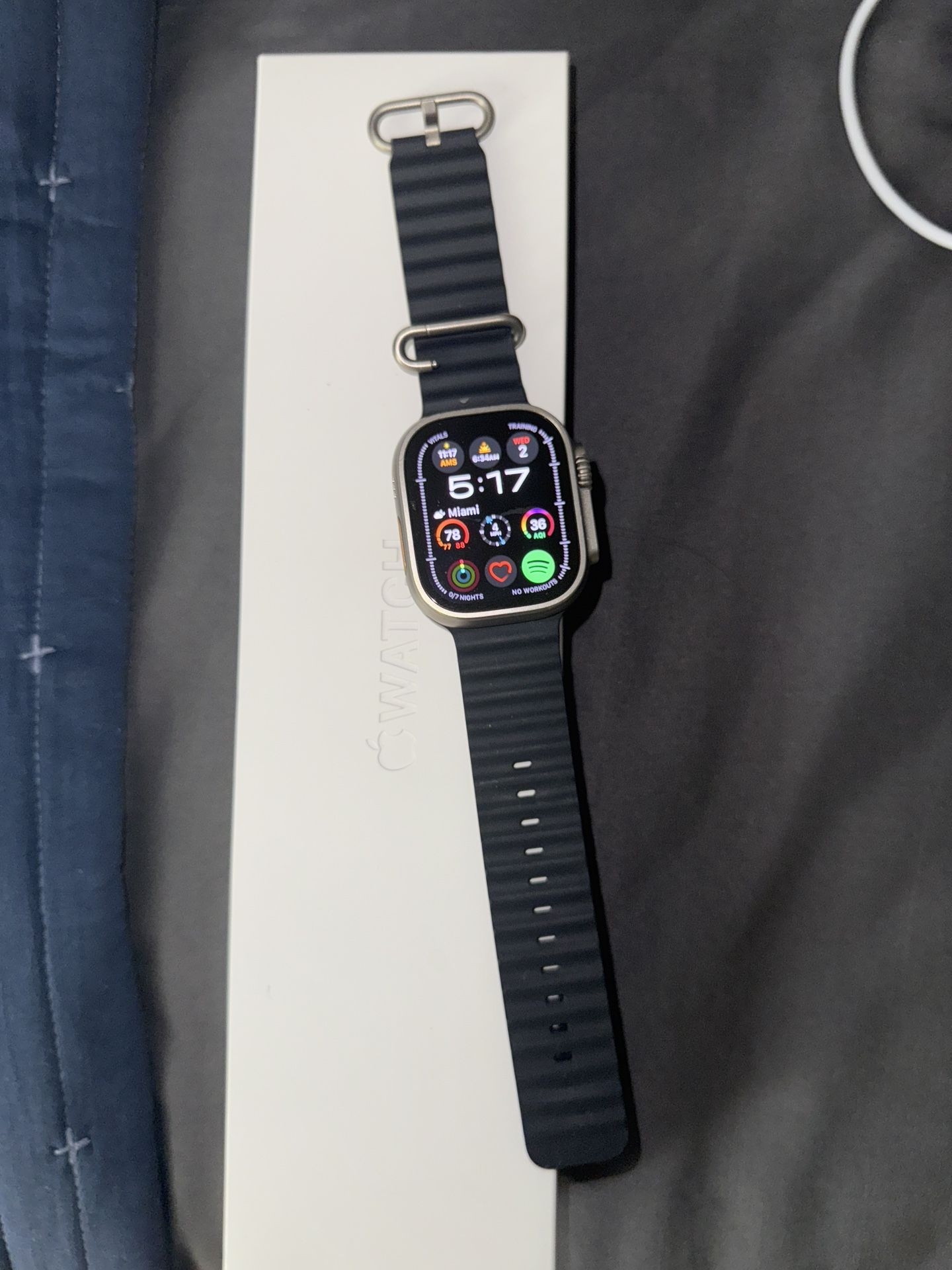 Apple Watch Ultra 49mm (1st gen)