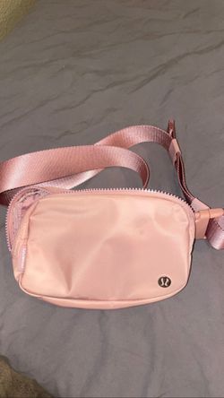 lululemon belt bag