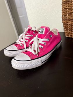 Converse Chuck Taylor All Star Low Pink Canvas Sneakers Women’s 7 Mens 5