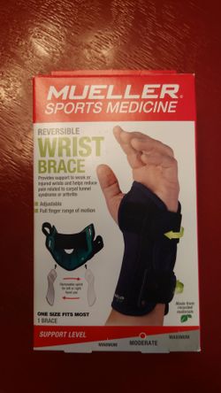 Mueller Sports Medicine reversible wrist brace