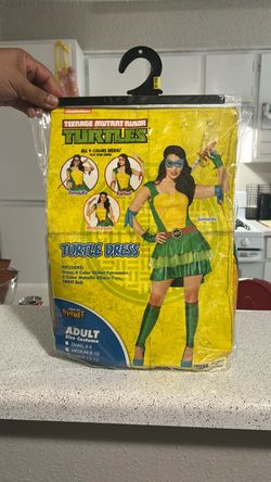 Costume