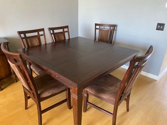 Dark Wood Extendable Dining Table w/6 chairs
