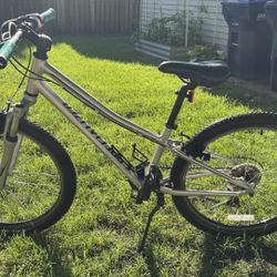 Specialized Hot Rock 24” Bike