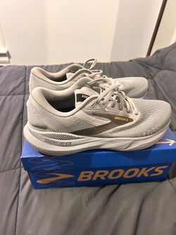 Brooks Men's Adrenaline GTS 24