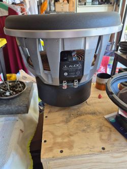 JL AUDIO  W7 13.5