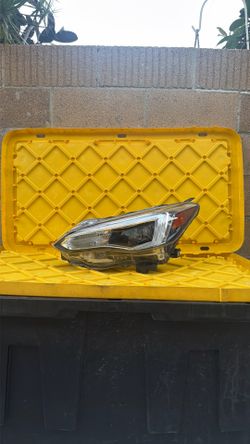 2020 2021 2022 Subaru XV Crosstrek left Headlight