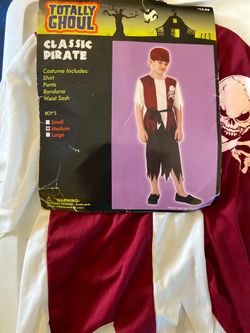 Boys classic pirate costume medium