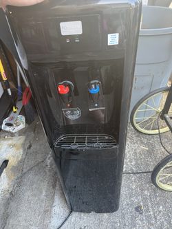 Aquverse Commercial Grade Water Machine