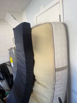 Free Queen Size mattress