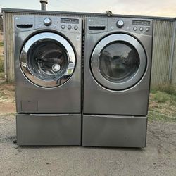 LG Washer And Electric Dryer 