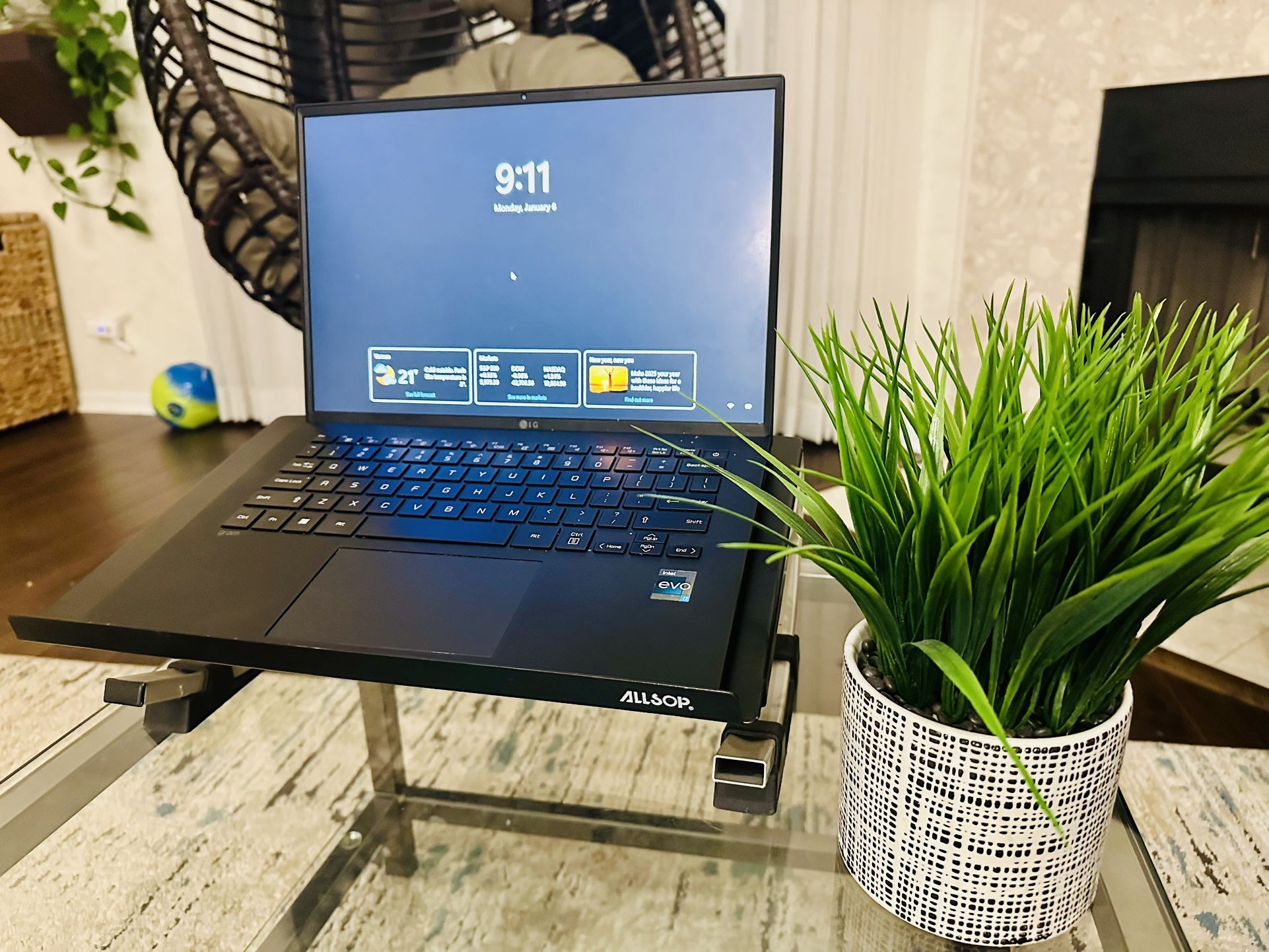 Adjustable Laptop Stand