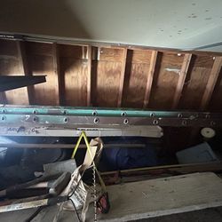 24 Ft Ladder 