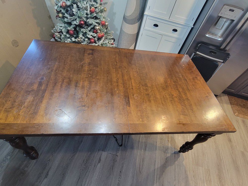 Dining Room Table $300 OBO