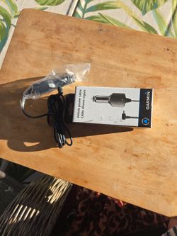 Garmin Car Charger NIB $5 
