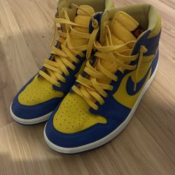 Air Jordan 1 Size 11.5 Women/ 10 Men’s