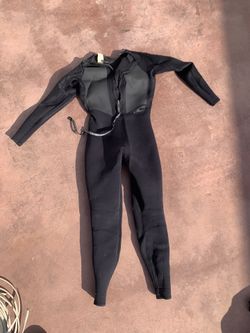 Hurley Used Medium Size Wetsuit